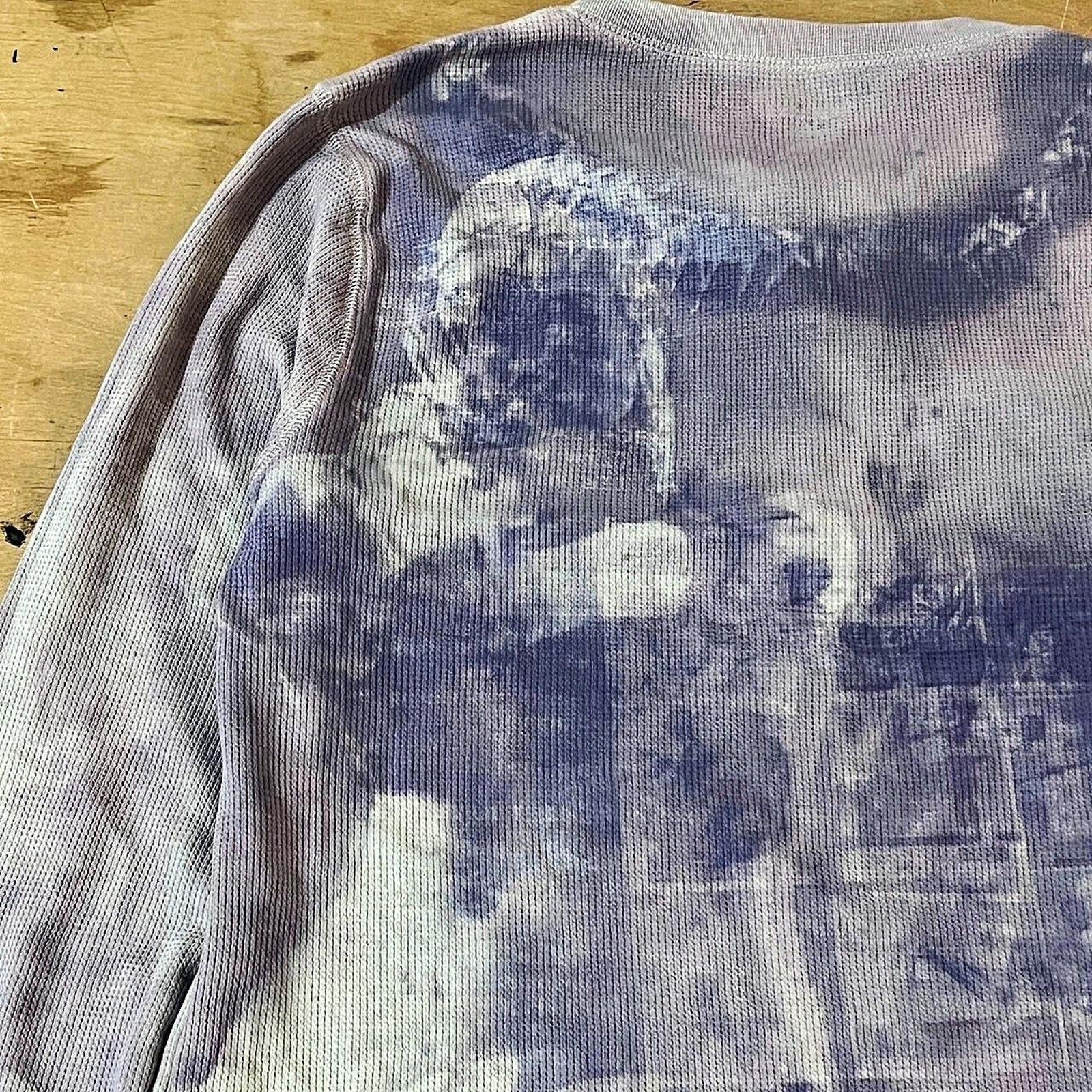 Purple sunprinted graphic waffleknit henley