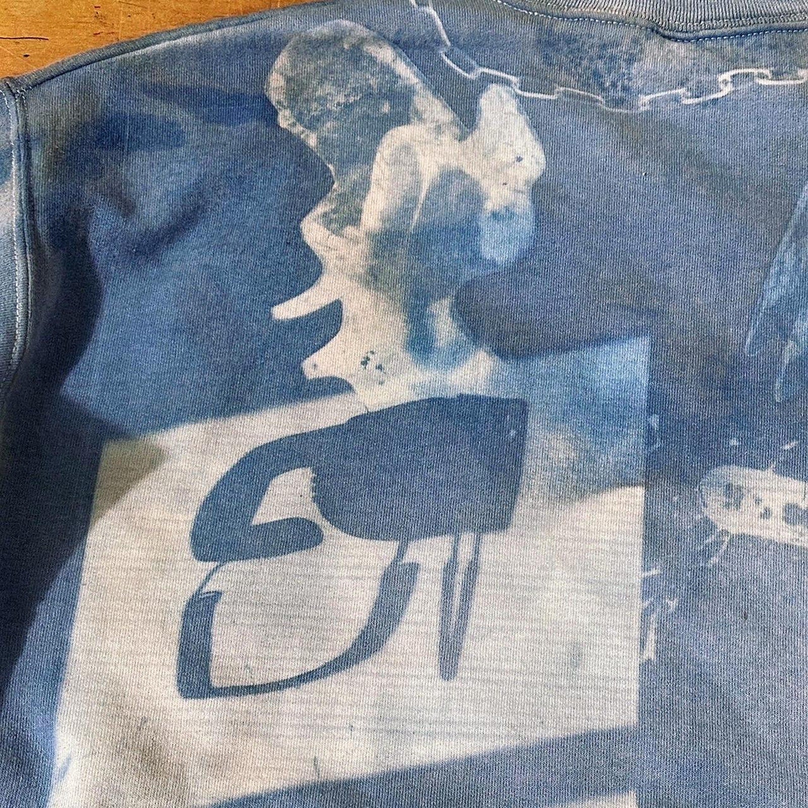 Handprinted cyanotype sweater apidta