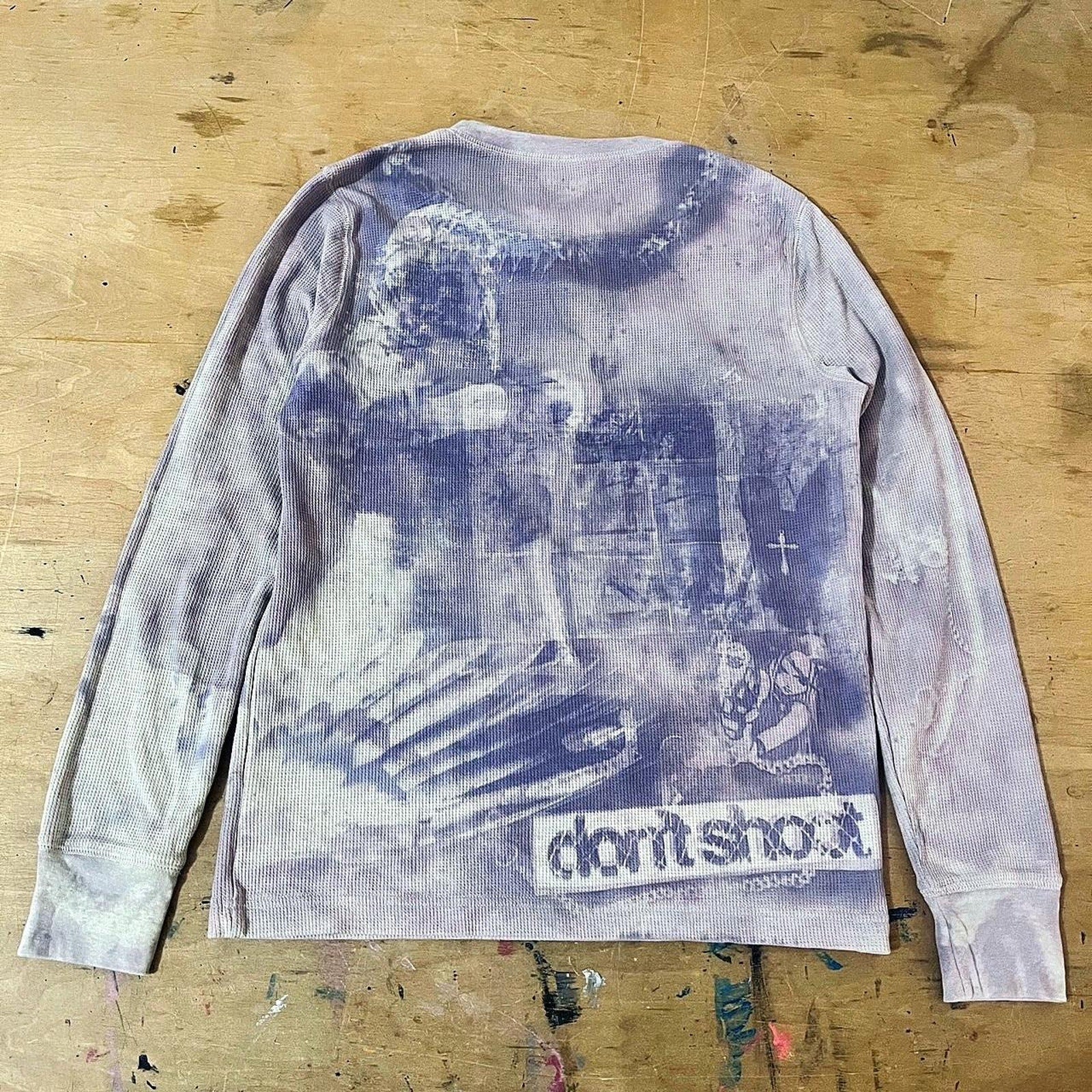 Purple sunprinted graphic waffleknit henley